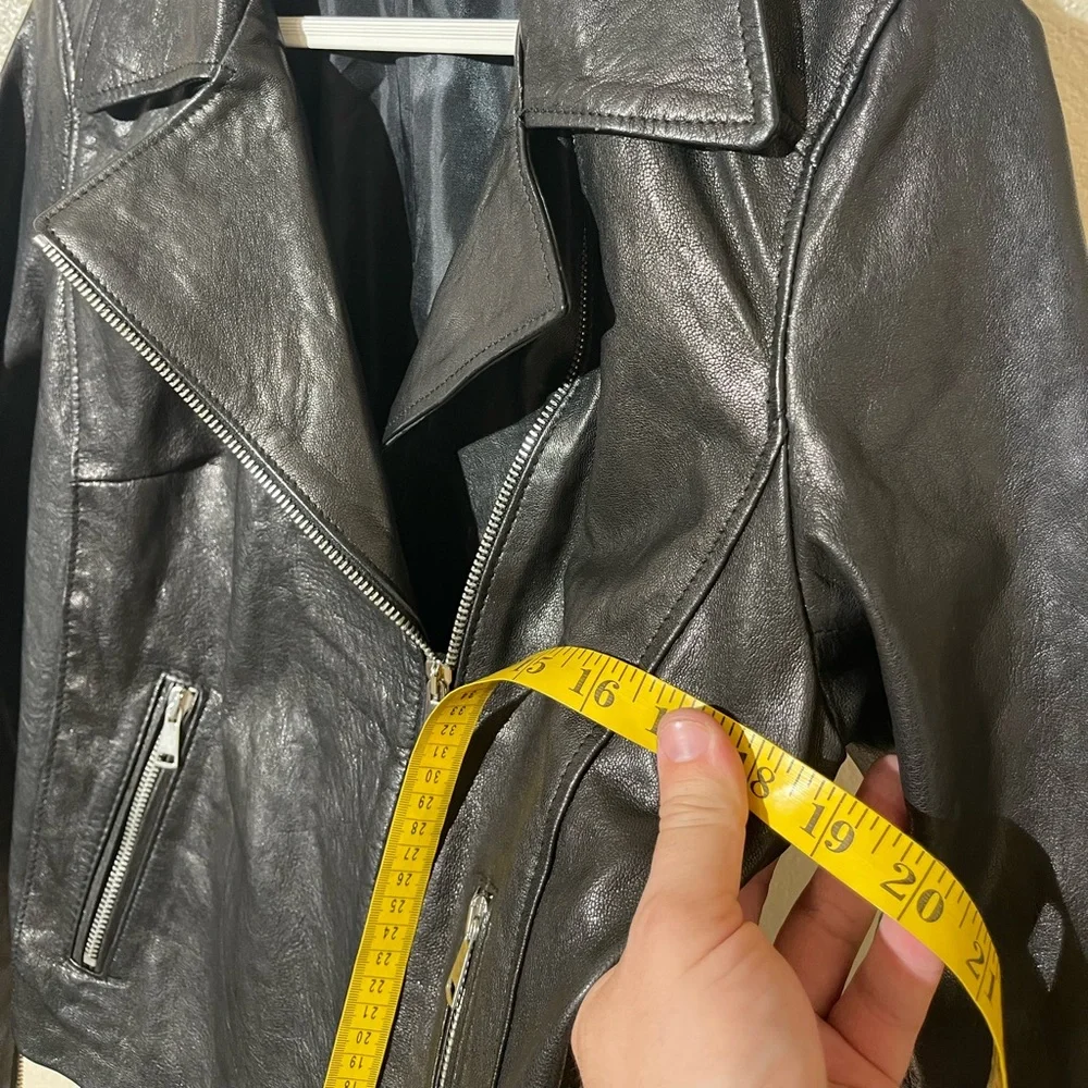 Sold - Picture 6 of 7